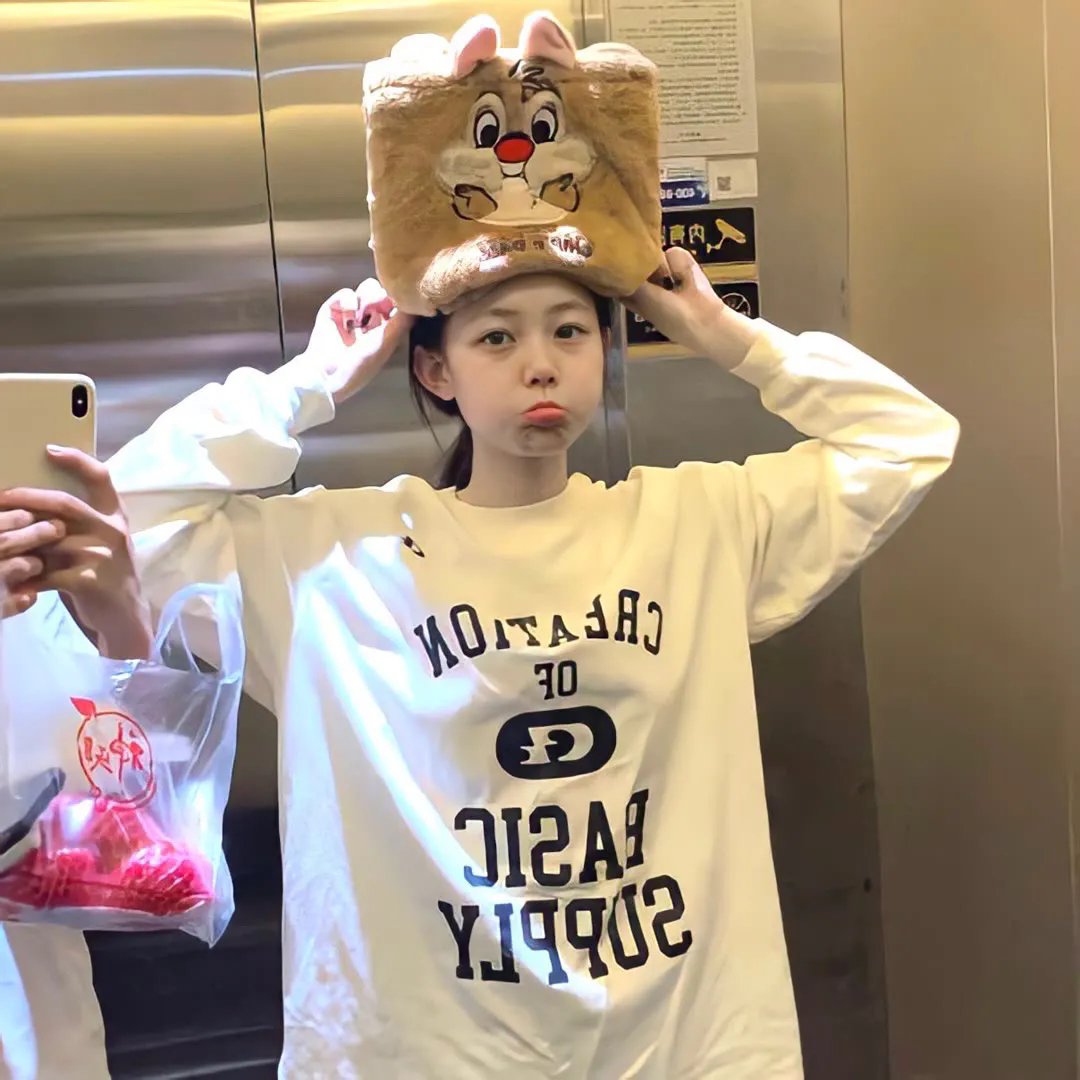 荔枝树下热烈岛